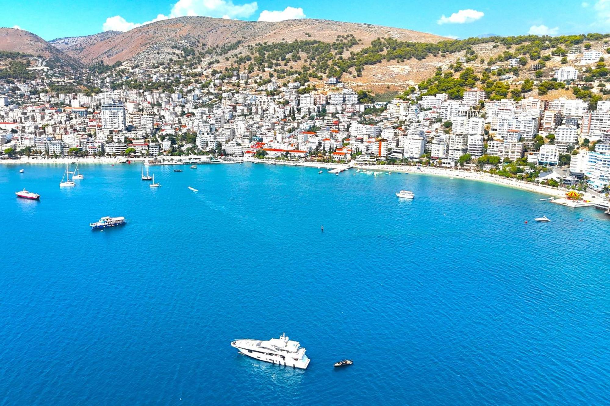 Wonderful View Apartments Саранда Экстерьер фото